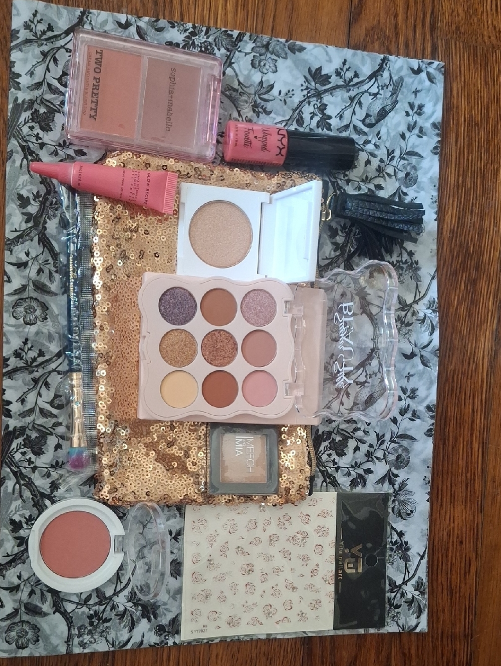 New Ipsy Makeup Bundle